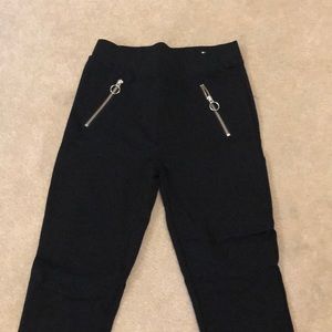 black legging pants
